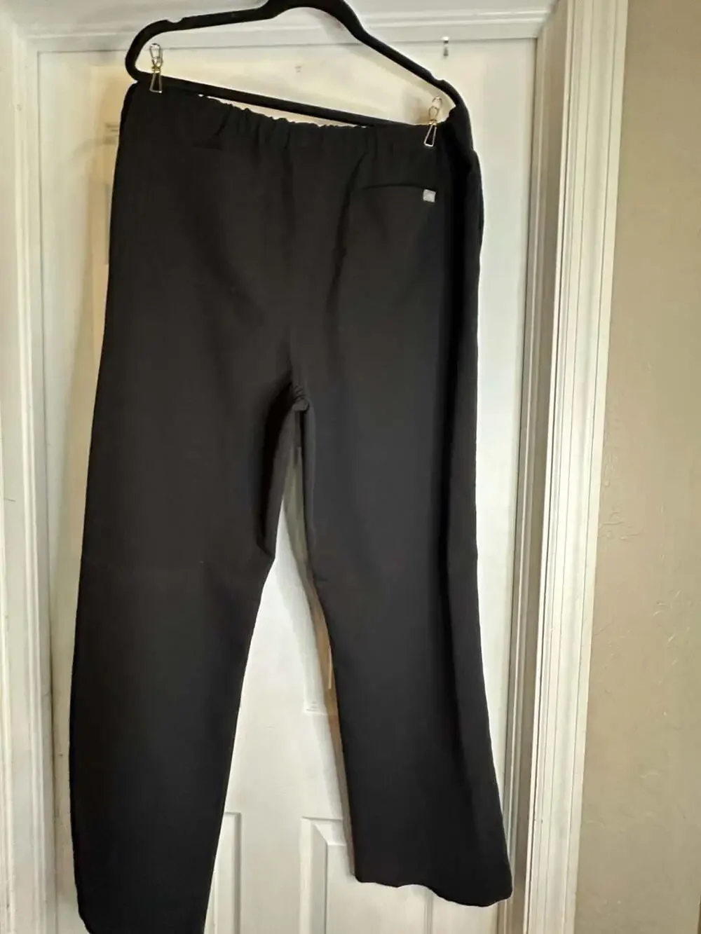 FIGS Men's Pisco Basic Scrub Pants Black Style FM4500